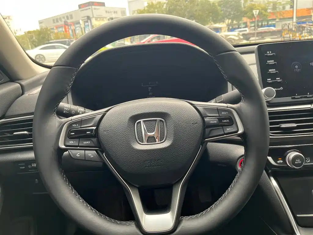 Honda Inspire 2019 260TURBO Deluxe Edition China VI фото 14