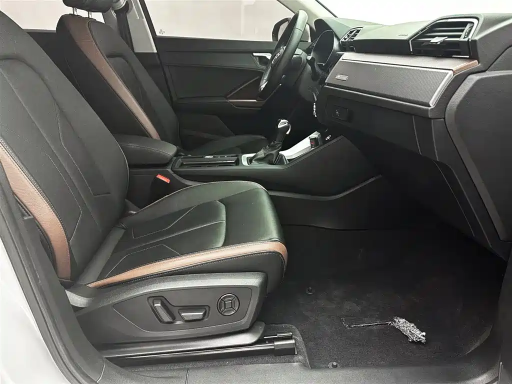 Audi Q3 2021 35 TFSI Fashion Elegance фото 21