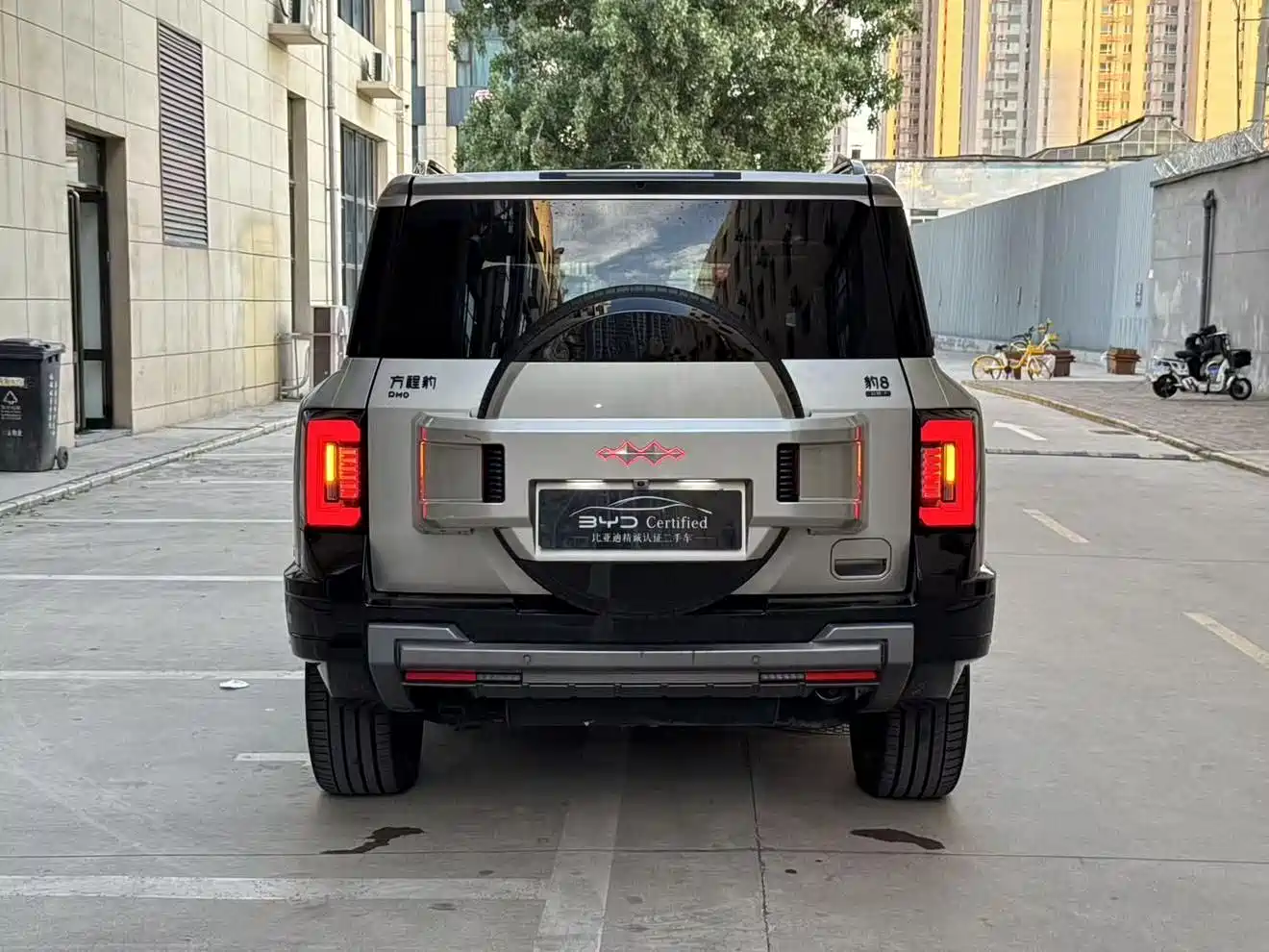 Fang Cheng Bao Leopard 8 2025 Zhiyong Flagship 7-Seater фото 11