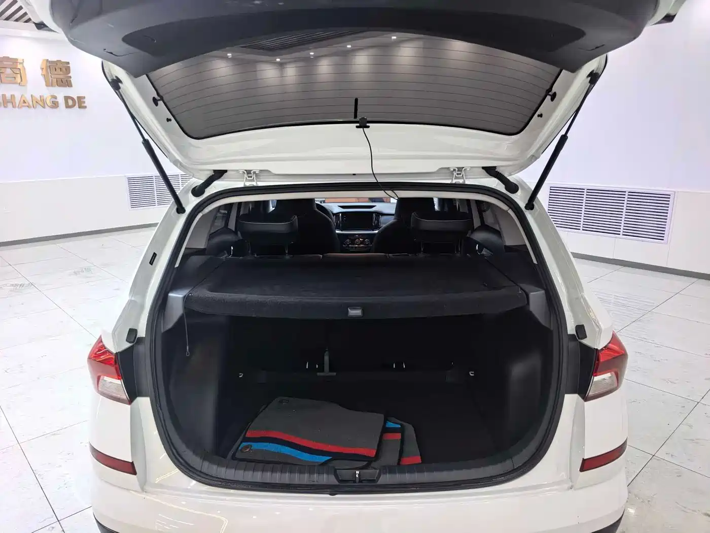 Škoda Kamiq 2022 1.5L Automatic Comfort Edition фото 18