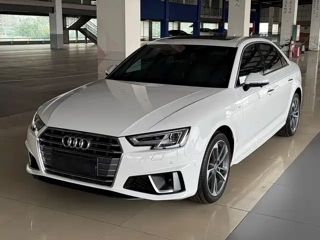 Audi A4L 2019