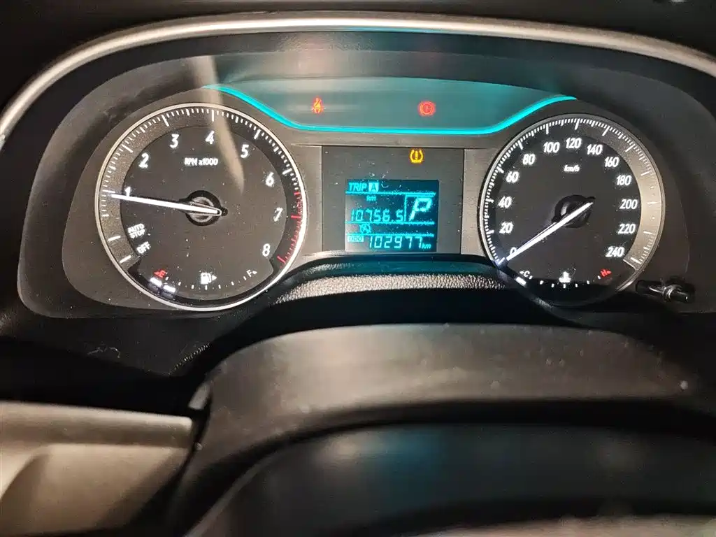 Buick Excelle 2016 15N Automatic Progressive фото 5