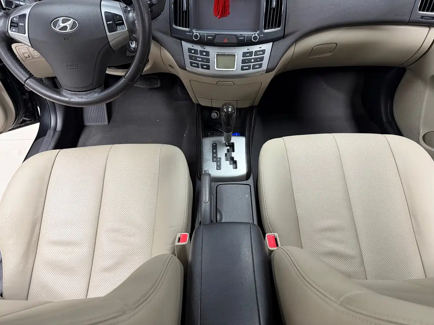Hyundai Elantra 2011 1.6L Automatic Luxury фото 10