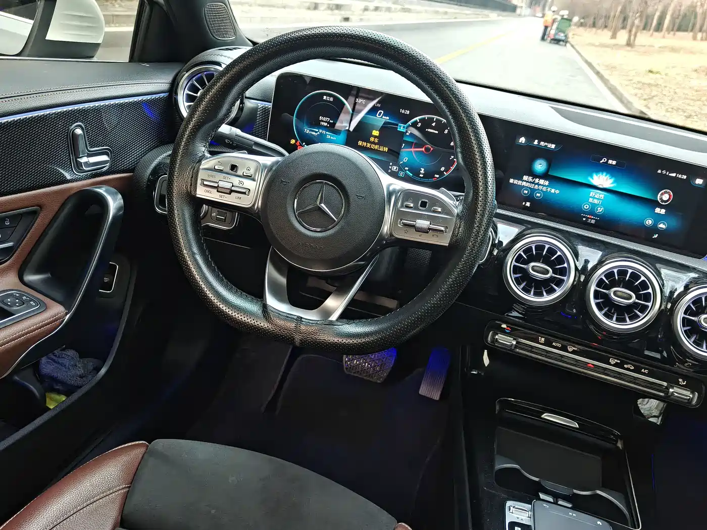 Mercedes-Benz A-Class 2020 A 200 L Sport Sedan фото 9