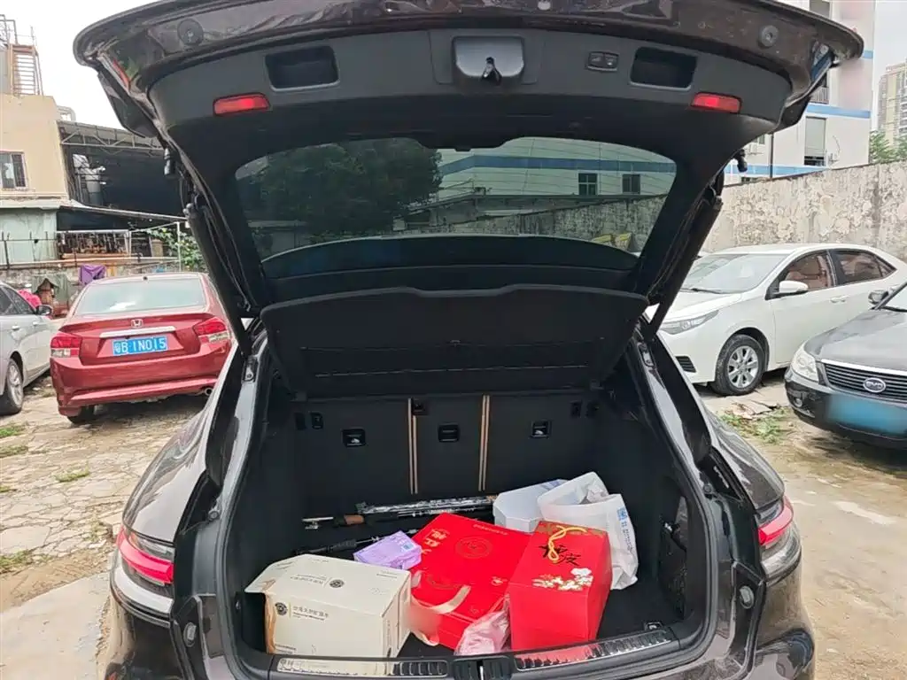 Porsche Macan 2018 Macan 2.0T фото 19