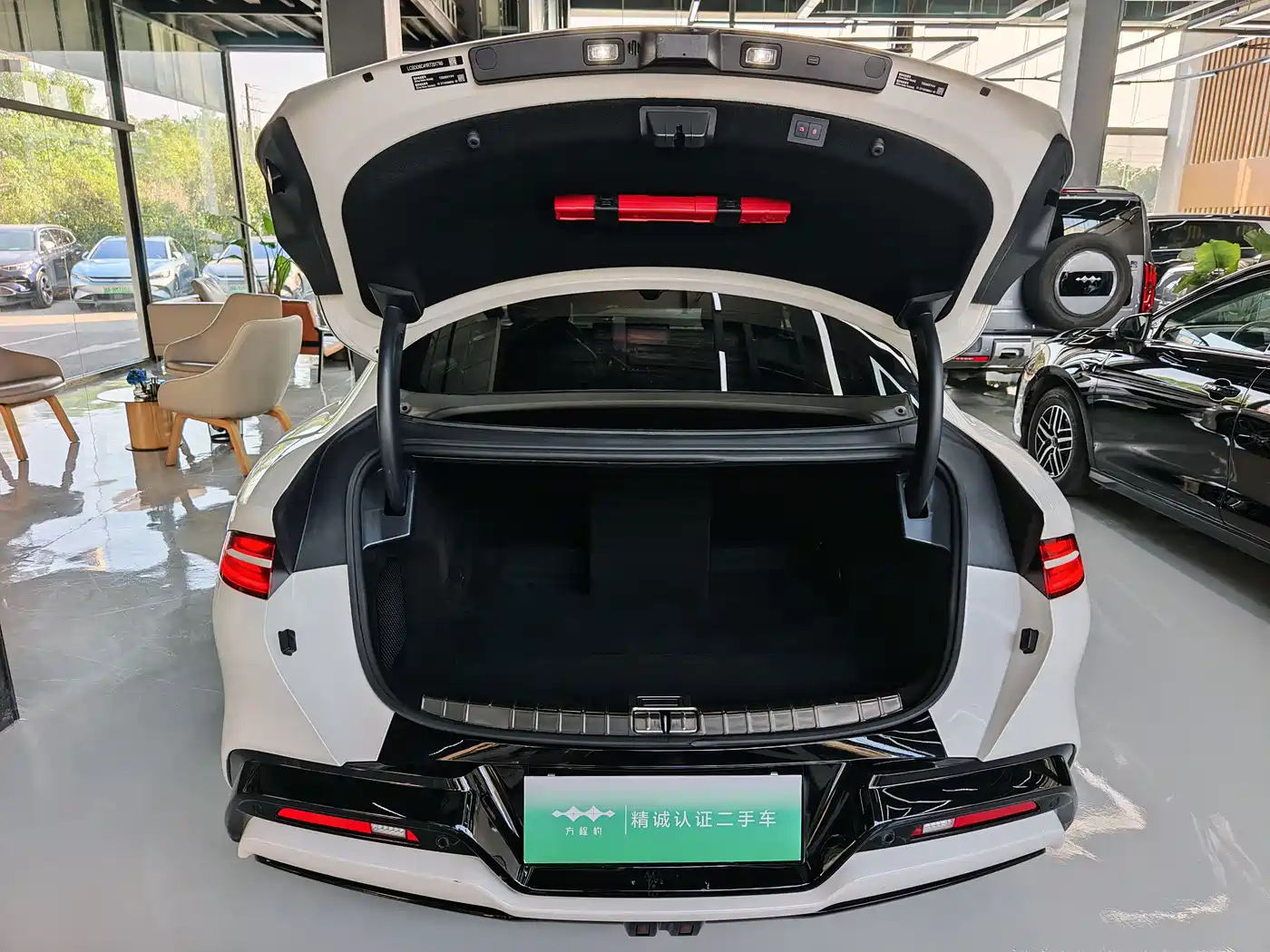 Denza Z9 2024 Model 1100km AWD Max Edition фото 13
