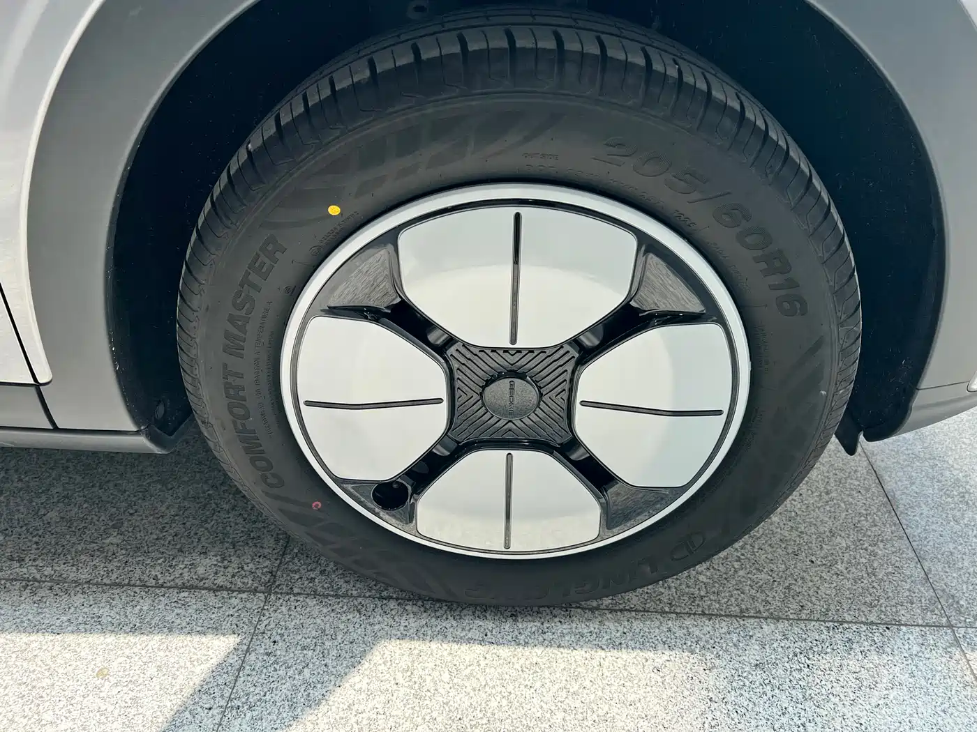 Geely Galaxy Starry Wish 2025 410km Freedom Edition фото 14
