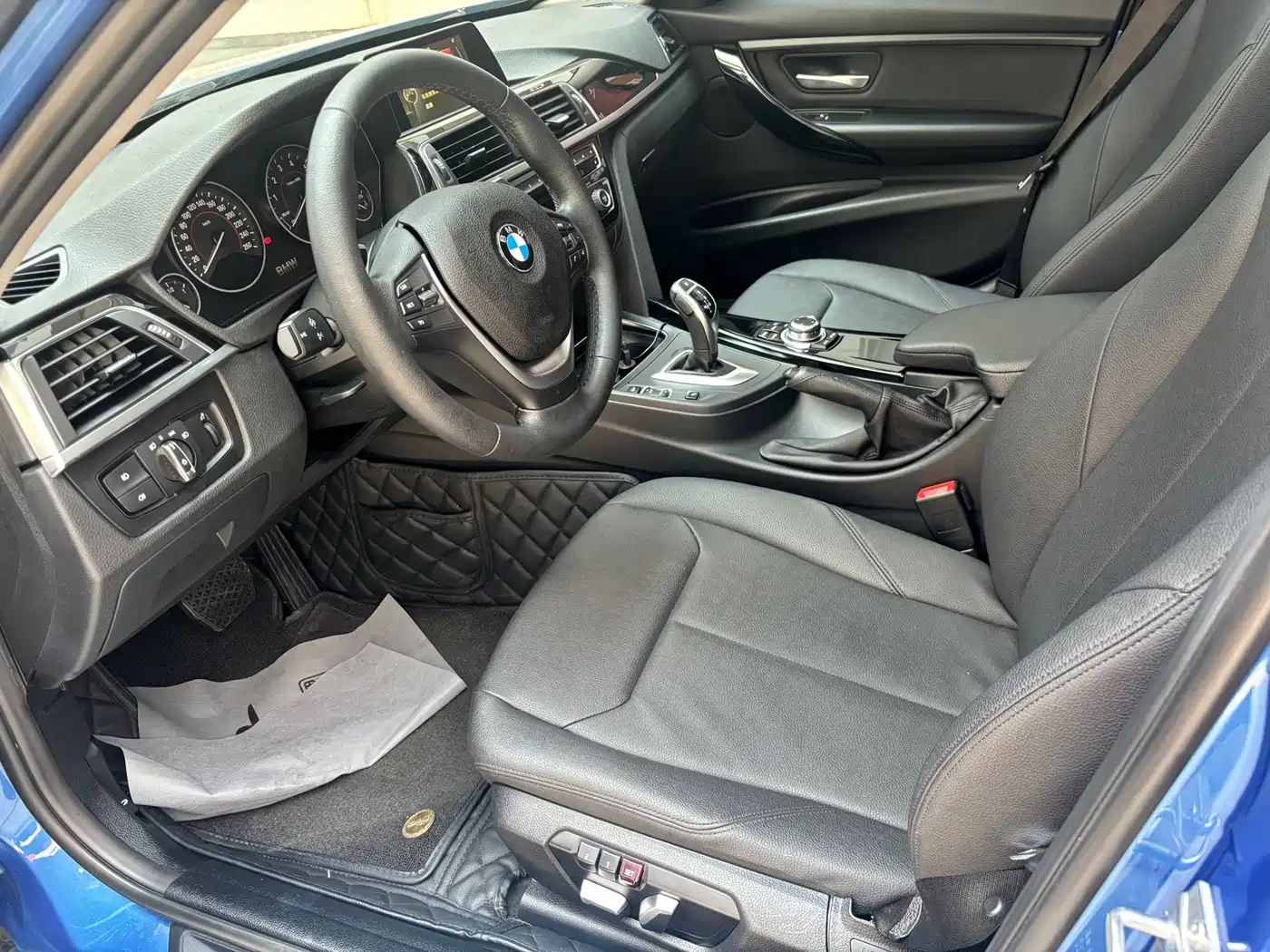 BMW 3 Series 2017 320Li M Sport фото 8