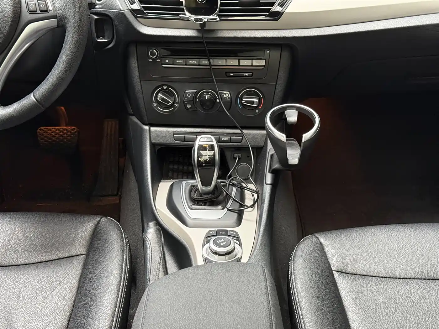 Фото 19 - BMW X1