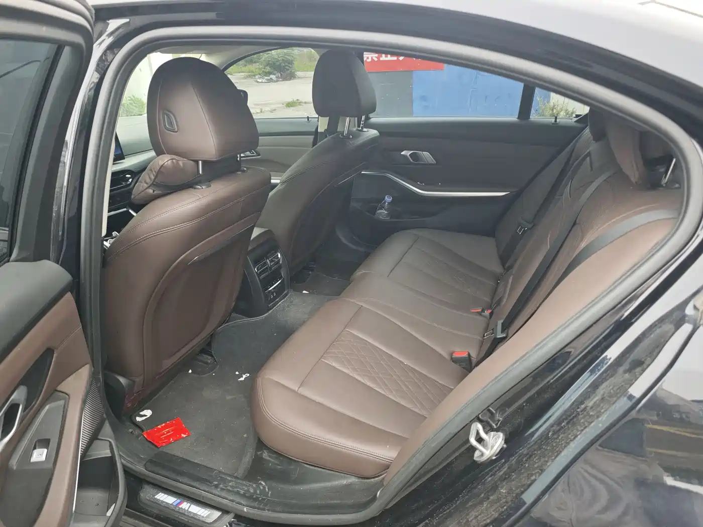 BMW 3 Series 2025 325Li M Sport Package фото 10