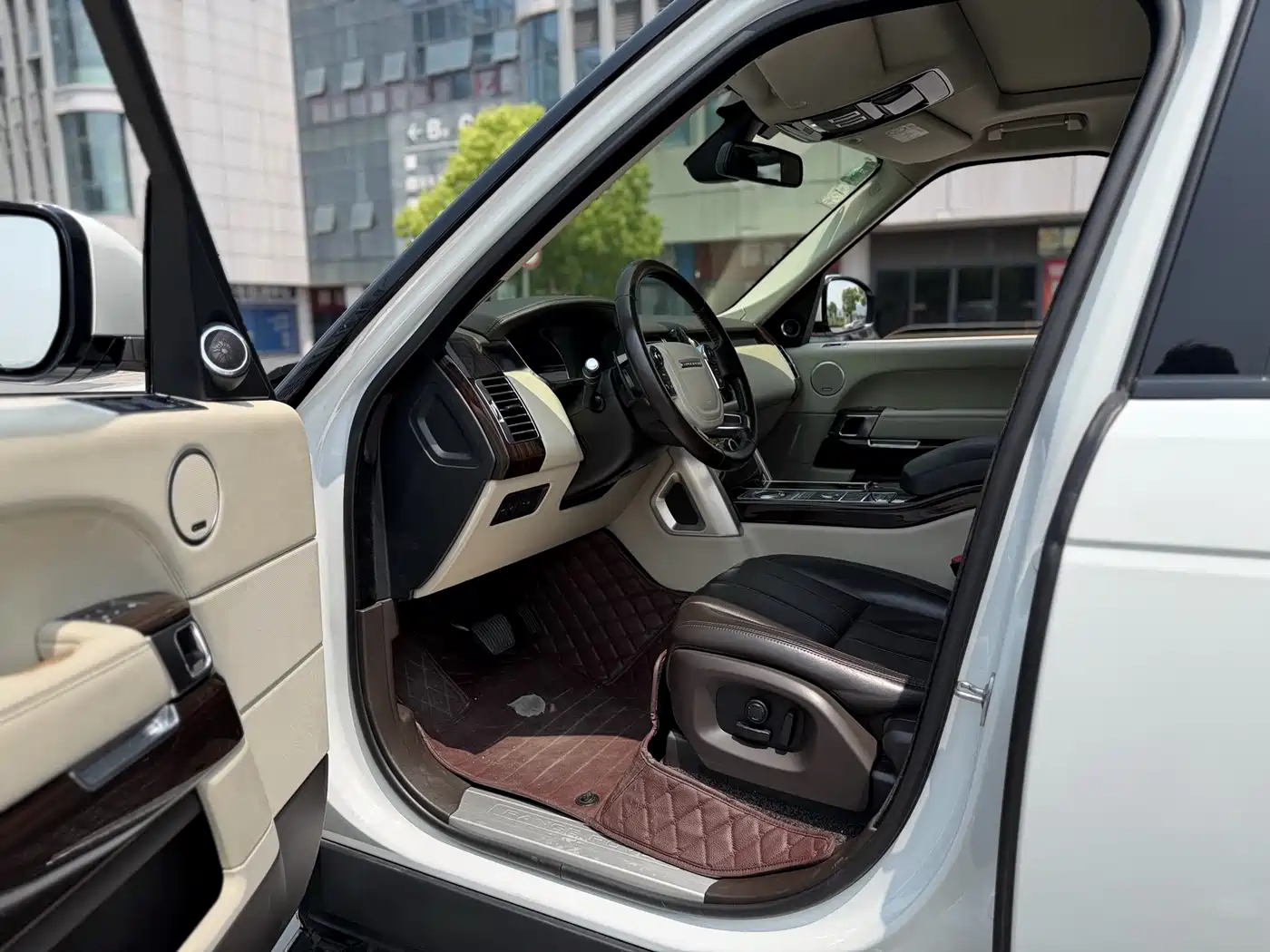 Land Rover Range Rover 2016 3.0 SC V6 Vogue фото 6