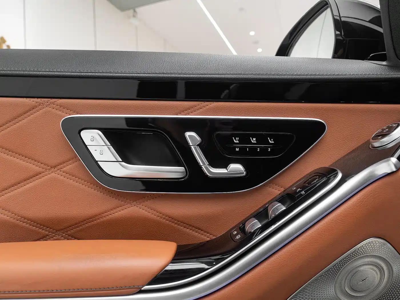 MERCEDES-BENZ MAYBACH S CLASS