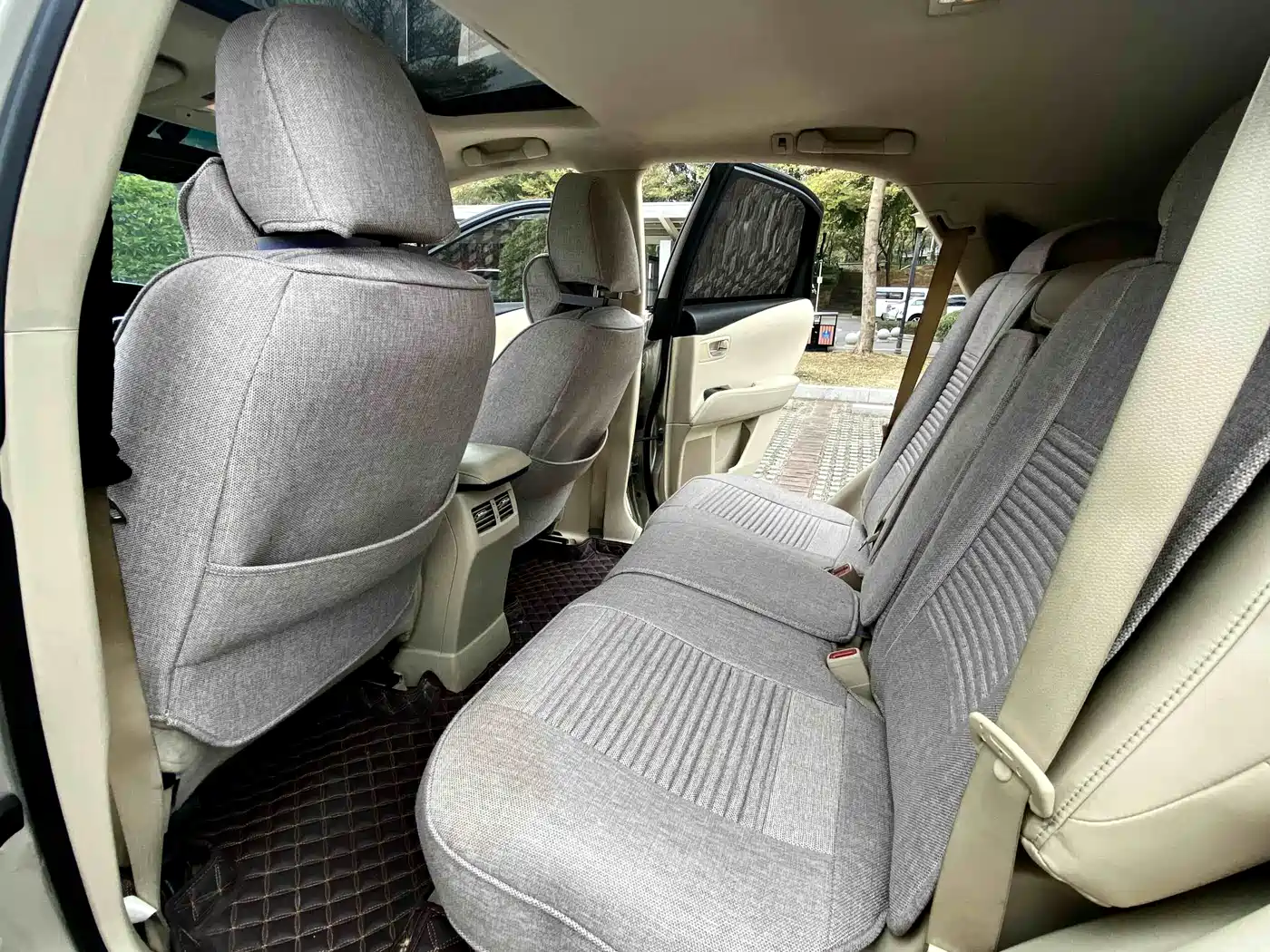 Lexus RX Classic 2011 270 Elegance фото 16