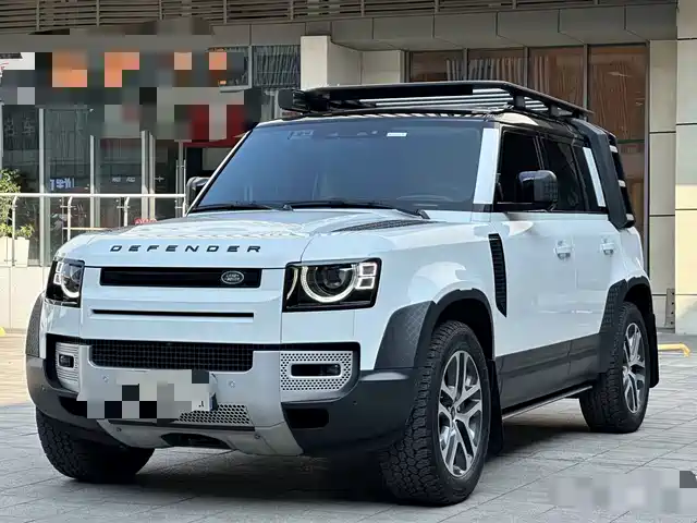 Land Rover Defender 110 P400, Тёмная спецсерия