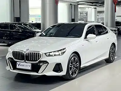 BMW 5