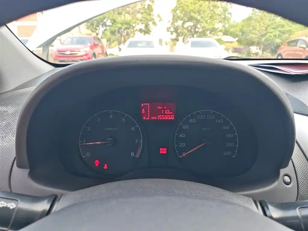 Hyundai Verna 2014 1.4L Manual Smart GLS фото 12