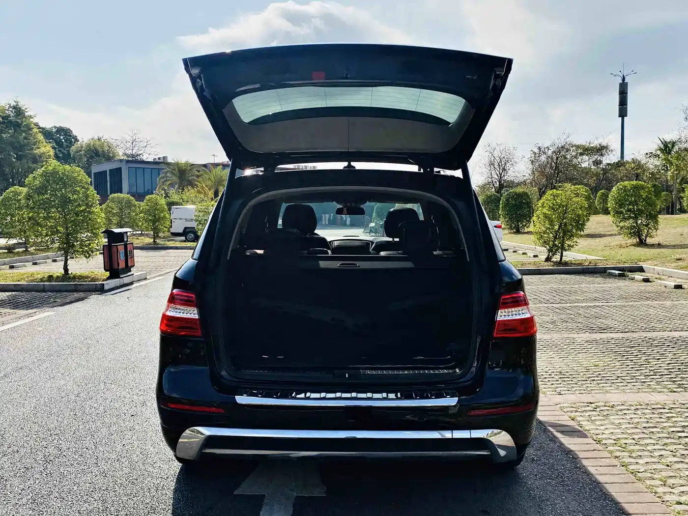 Mercedes-Benz M-Class 2012 Model ML 350 Dynamic фото 8