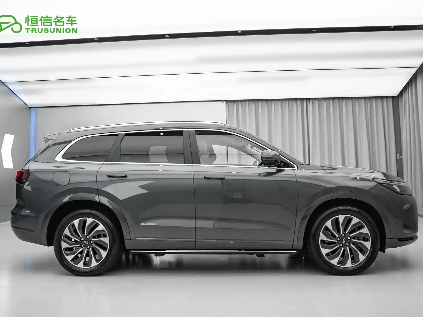 AITO Wenjie AITO M7 2022 1.5T AWD Luxury Edition фото 7