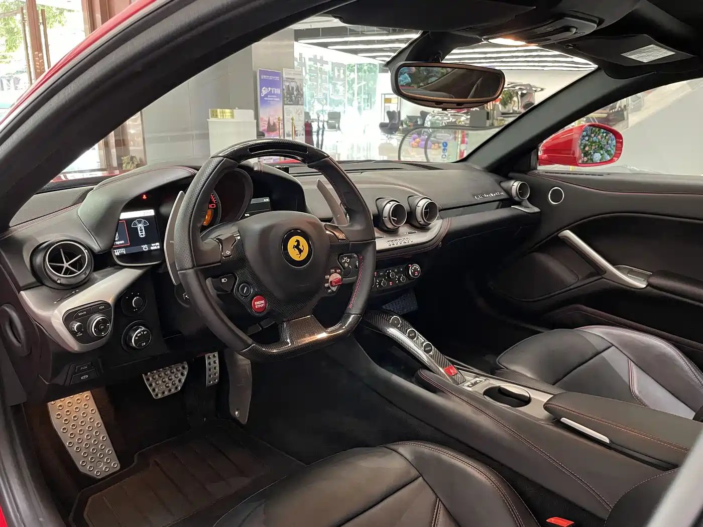 Ferrari F12berlinetta 2016 2013 6.3L Standard