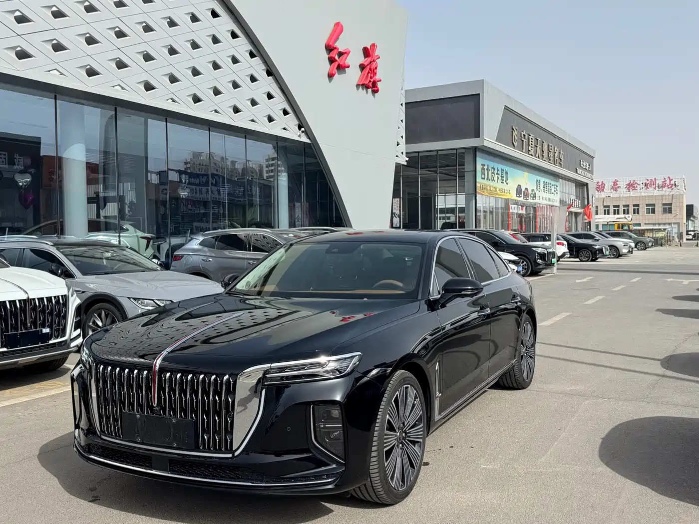 Hongqi H9 2025 Facelift 2.0T 2WD Flagship Luxury Business Edition 5-seater
