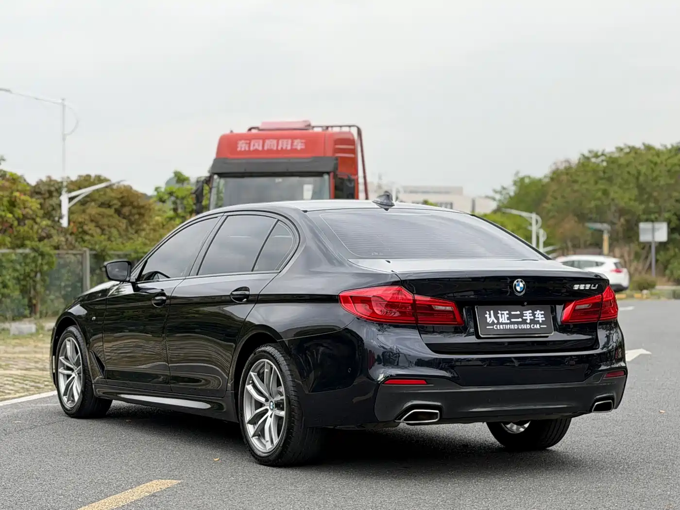 BMW 5 Series 2019 525Li M Sport Package фото 6