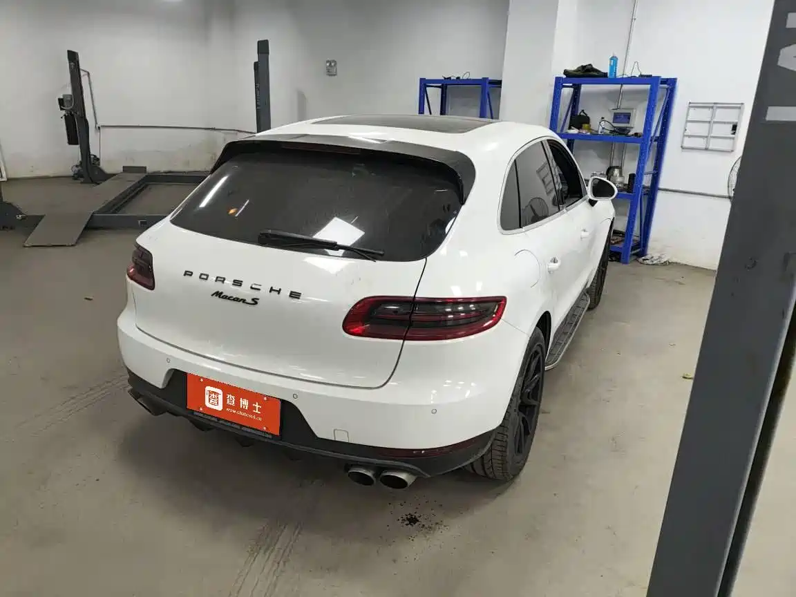 Porsche Macan 2014 Macan S 3.0T фото 11