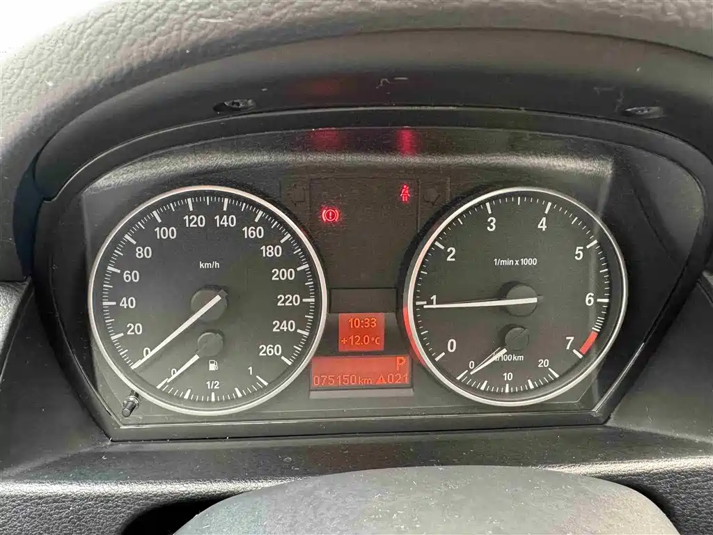 BMW X1 2015 Model sDrive18i Fashion Advanced Edition фото 19