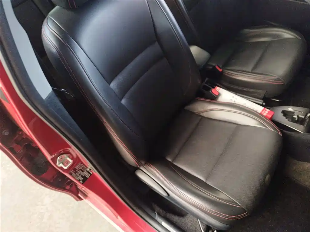 Toyota YARiS L Zhi Xuan 2016 Facelift 1.5E CVT Charming Edition фото 25