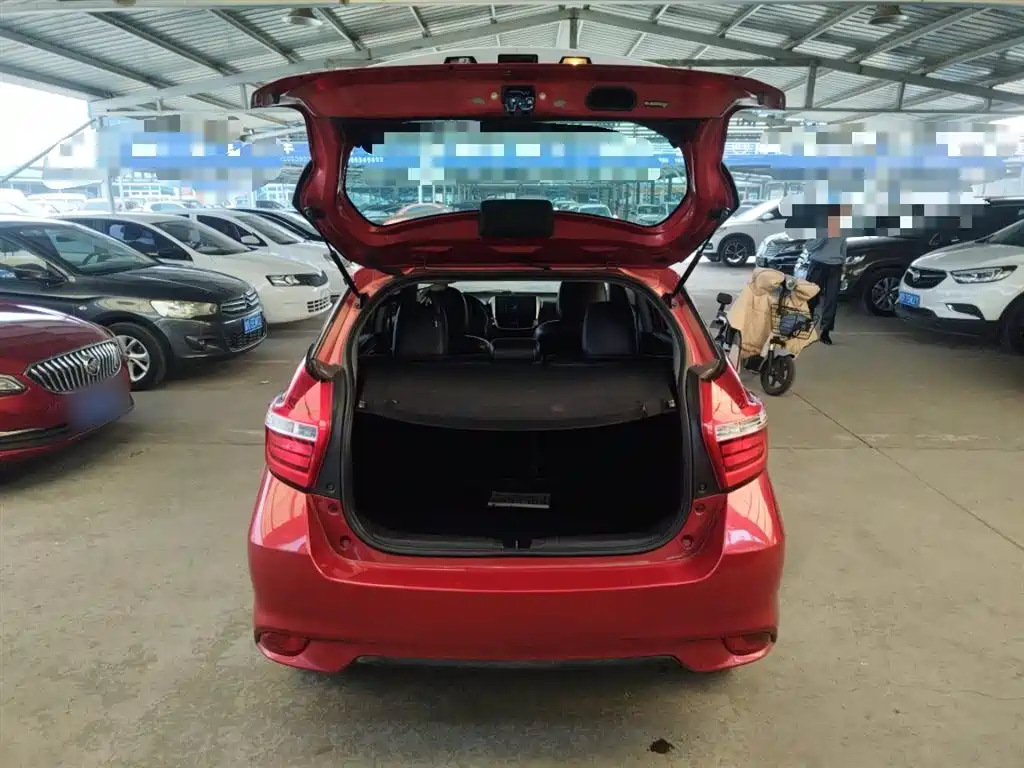 Toyota YARiS L Zhi Xuan 2016 Facelift 1.5E CVT Charming Edition фото 19