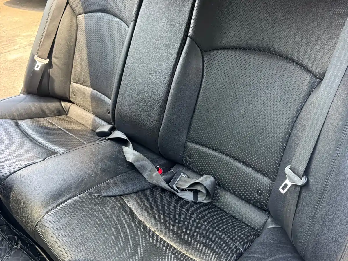Hyundai Sonata 2013 2.0L Automatic Luxury Edition фото 14