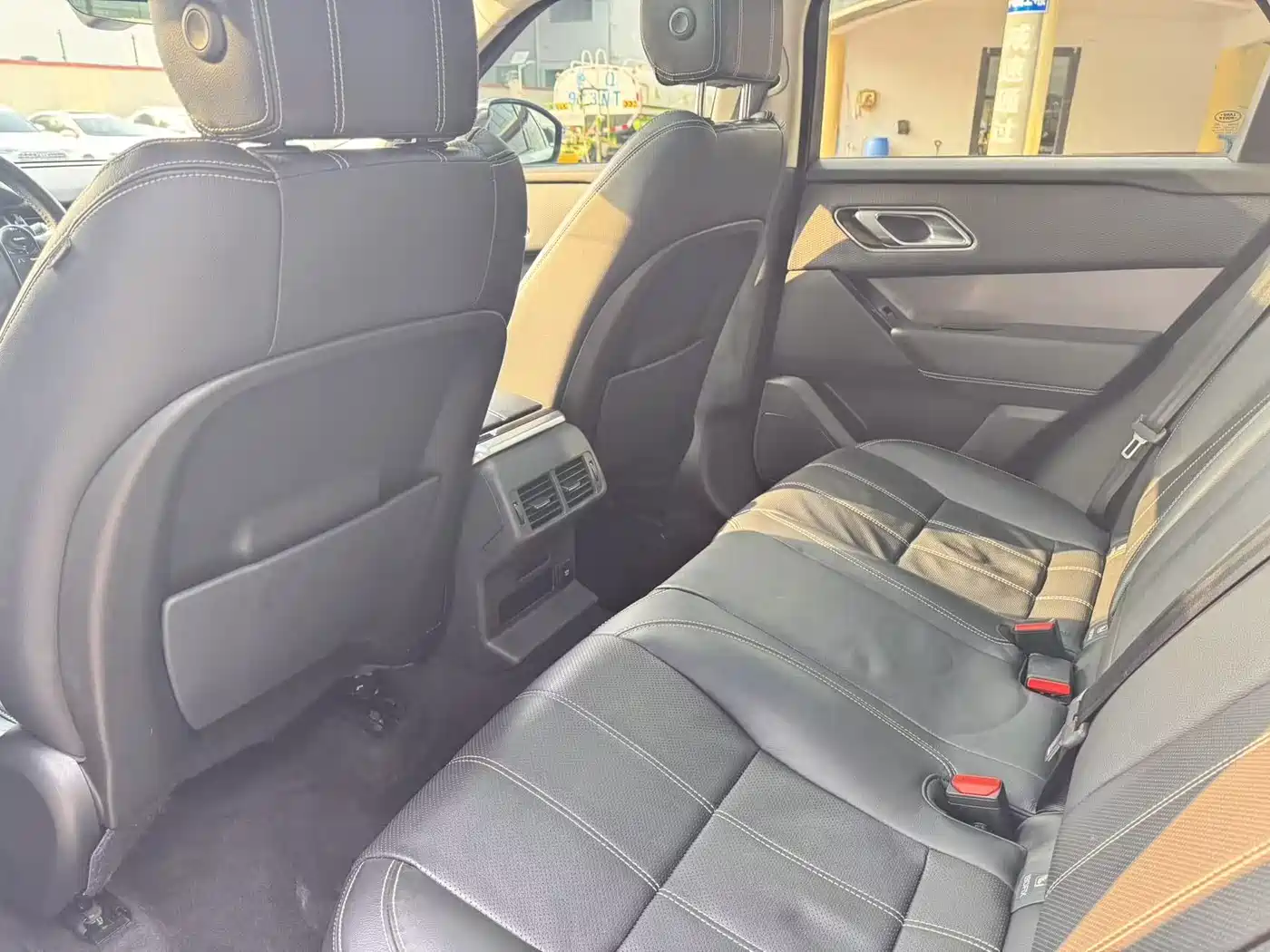 Land Rover Range Rover Velar 2017 P250 S фото 6