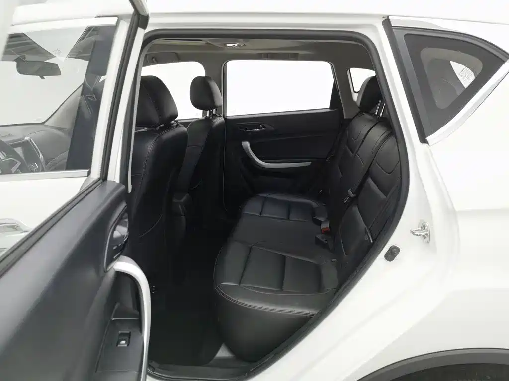 Changan CS35 2015 2015 1.6L Manual Luxury (China IV)