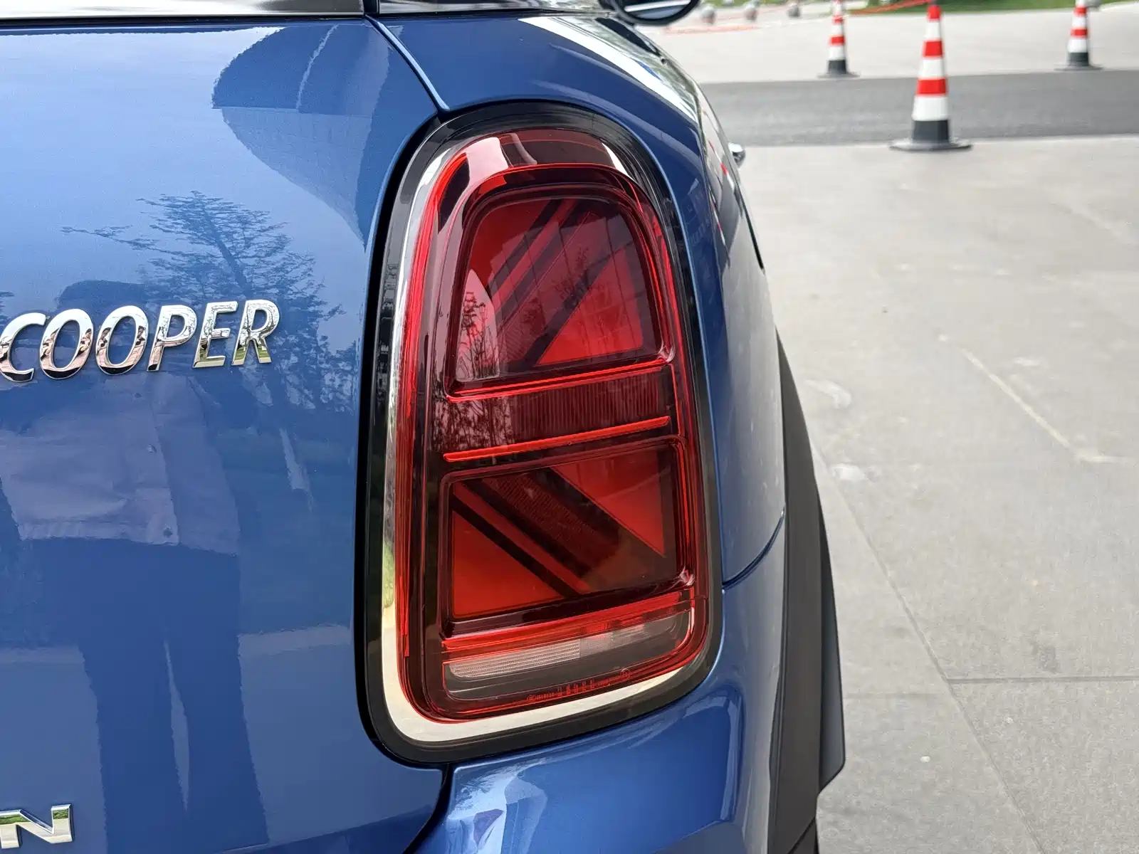 صورة 10 - MINI COUNTRYMAN