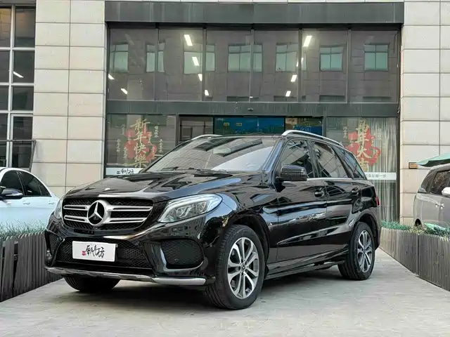 MERCEDES-BENZ GLE