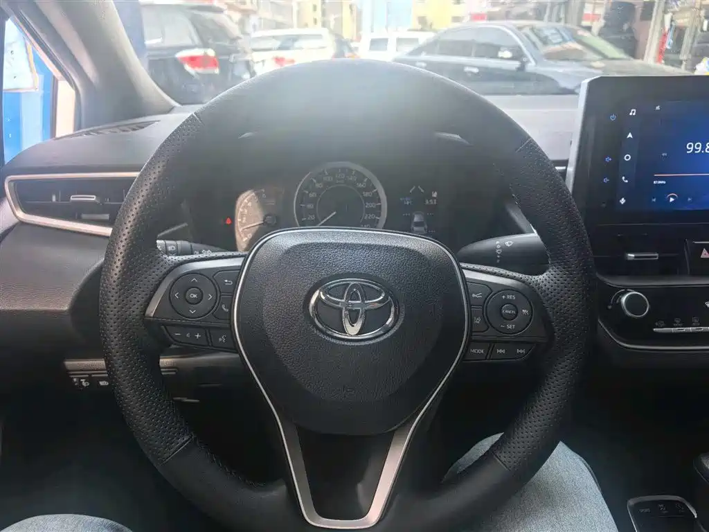 Toyota Levin 2022 185T CVT Luxury Edition фото 9