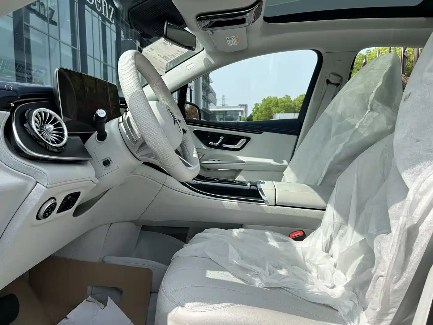 Mercedes-Benz EQE SUV 2023 500 4MATIC Special Edition фото 10