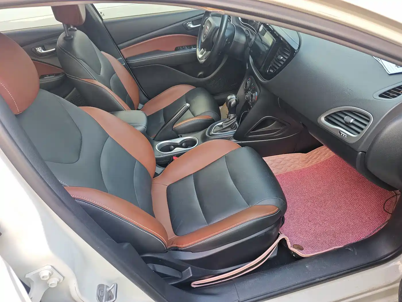 Fiat Viaggio 2015 2015 1.4T Auto Sport Edition