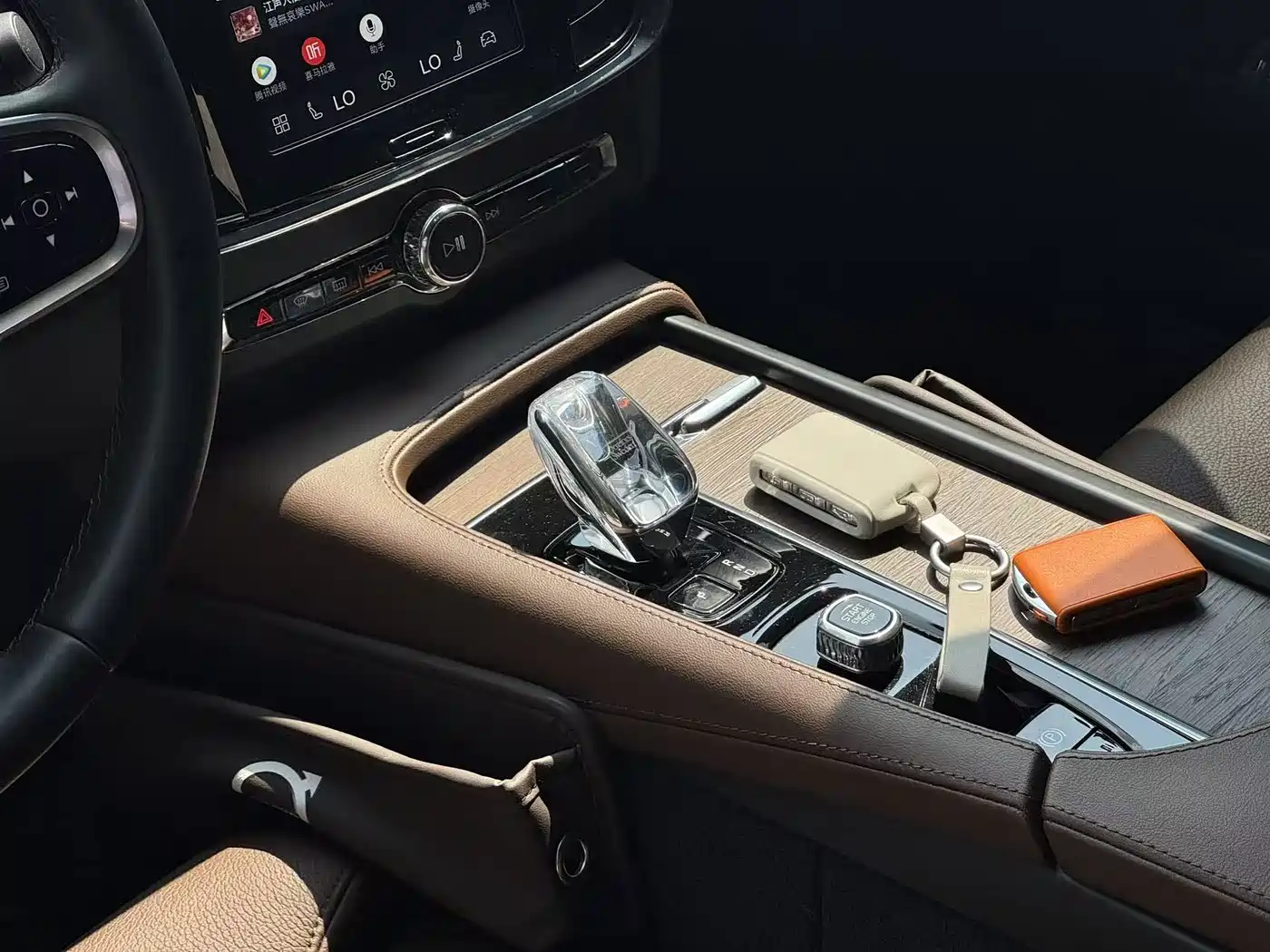 Volvo S90 2025 2025 B5 Zhiyuan Luxury Edition
