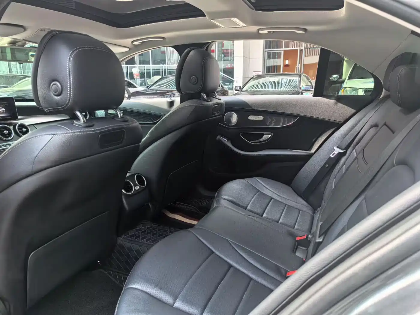 Mercedes-Benz C-Class 2018 C 200 L Sport Achievement Special Edition фото 5
