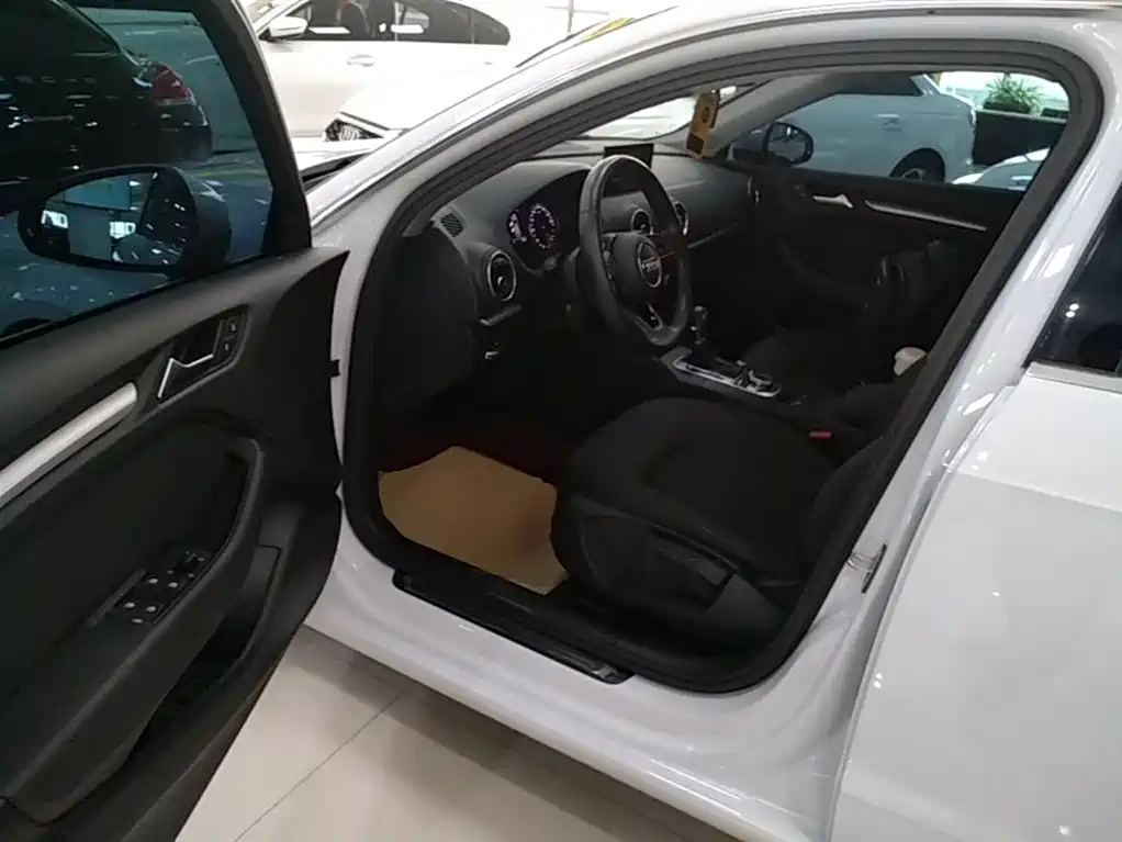 Audi A3 2020 Facelift Sportback 35 TFSI Progressive (China VI) фото 16