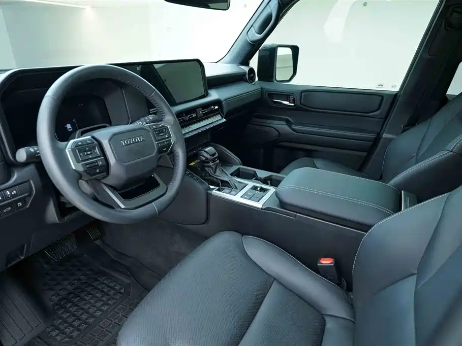 Toyota Prado 2024 2.4T All-Terrain TX Edition 5-Seater фото 10