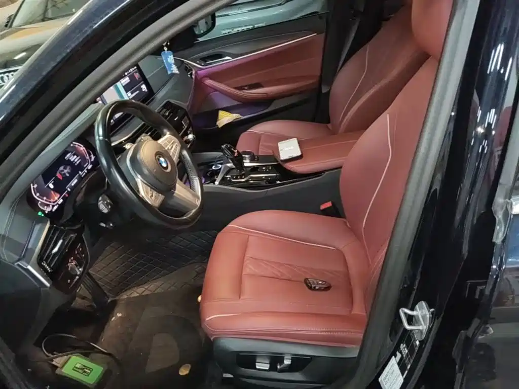 BMW 5 Series 2022 Facelift 530Li Leading M Sport Package фото 22