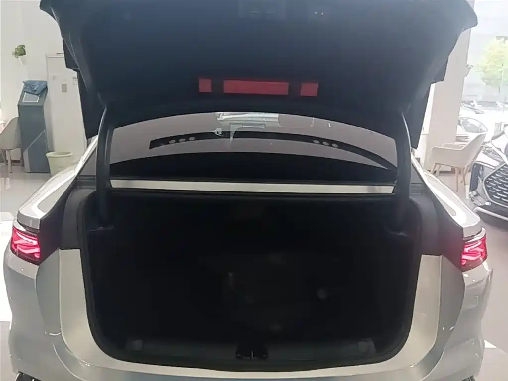 BYD Han L 2025 EV AWD LiDAR Flagship фото 19