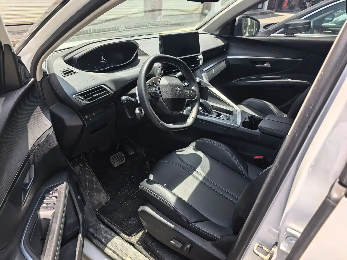 Peugeot 5008 2021 400THP 7-seater Performance Edition фото 13