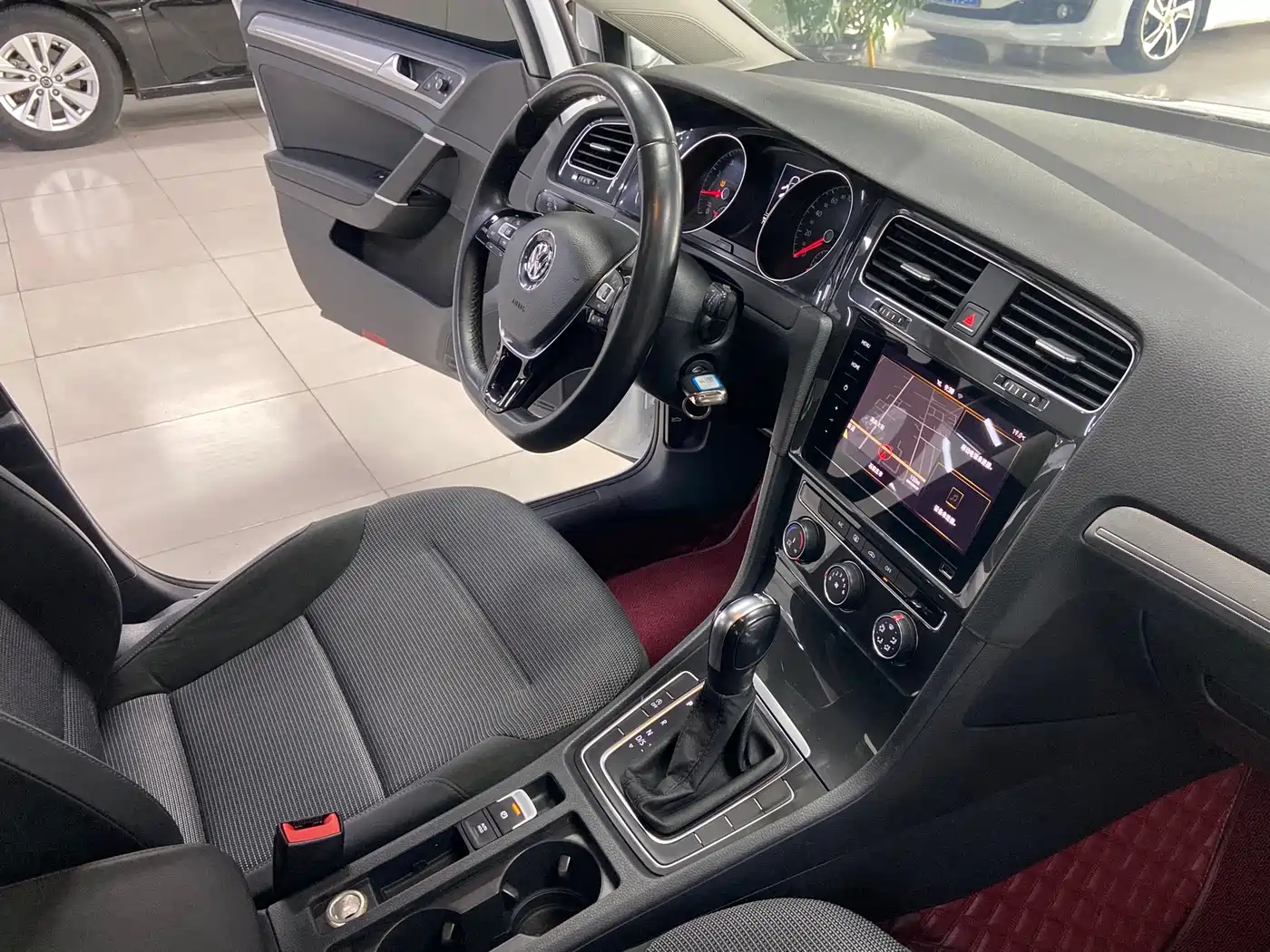 Volkswagen Golf 2020 280TSI DSG Comfort фото 19