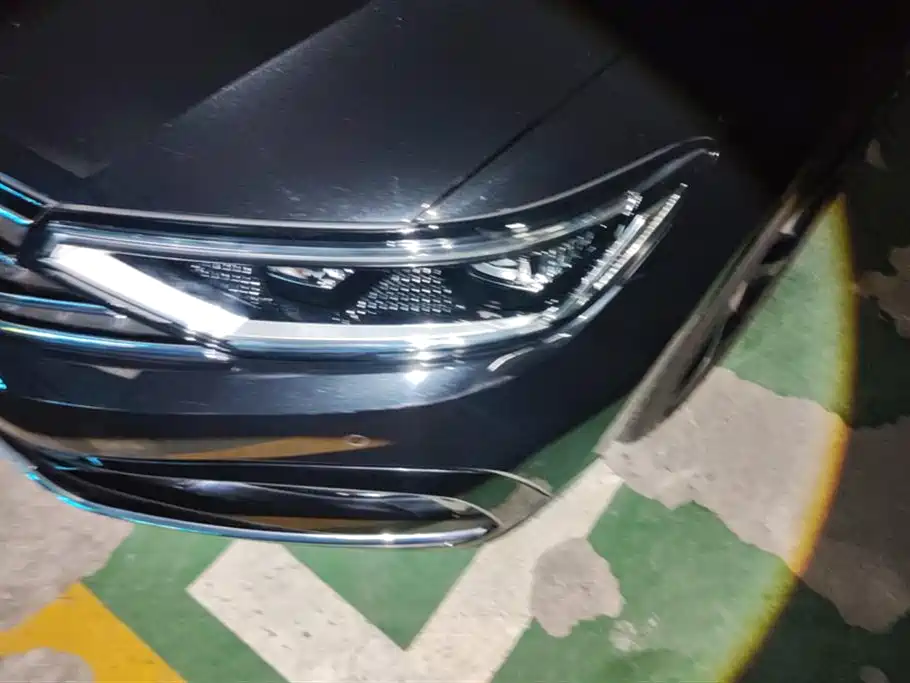Volkswagen Magotan 2023 2 Million Units Anniversary Edition 330TSI DSG Leading Type фото 5