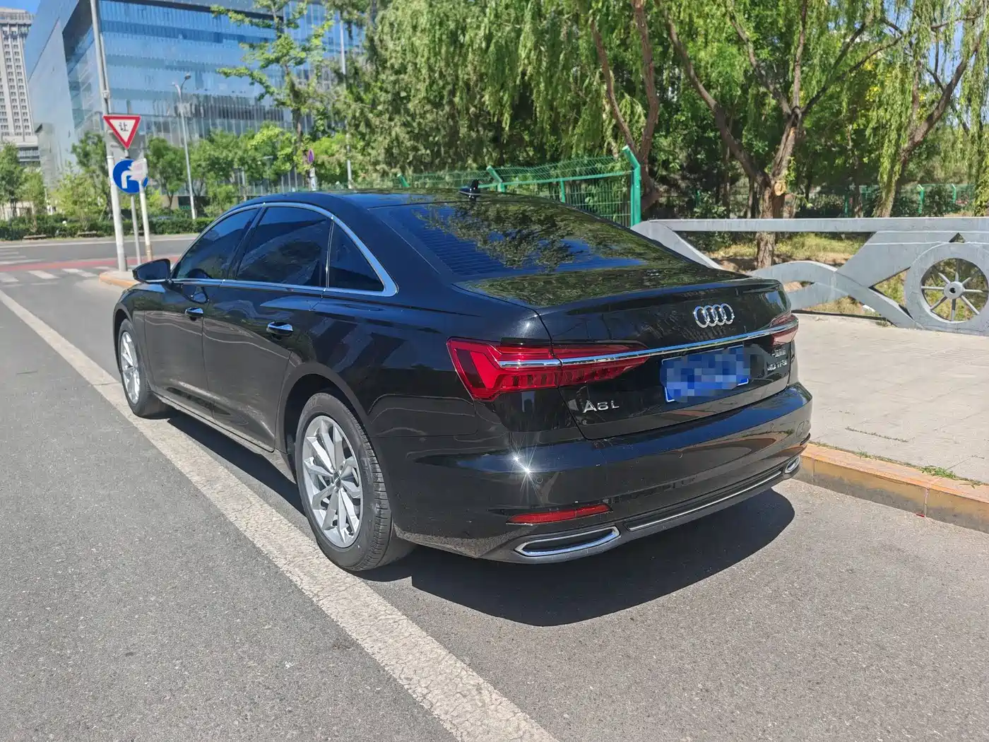 Audi A6L 2021 40 TFSI Luxury Elegance фото 6