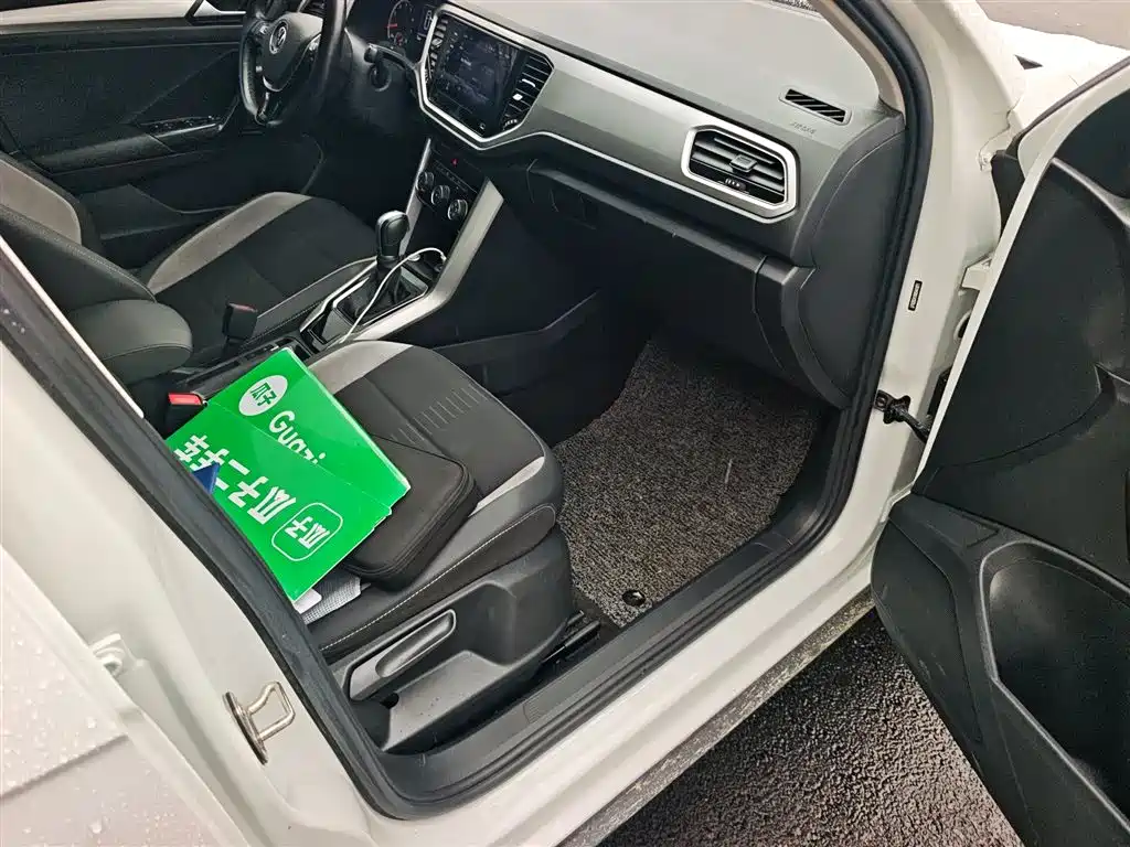 Volkswagen T-ROC 2022 280TSI DSG 2WD Elite PLUS фото 20
