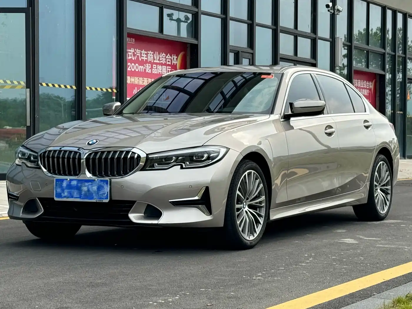 BMW 3 Series 2020 325Li Launch Edition