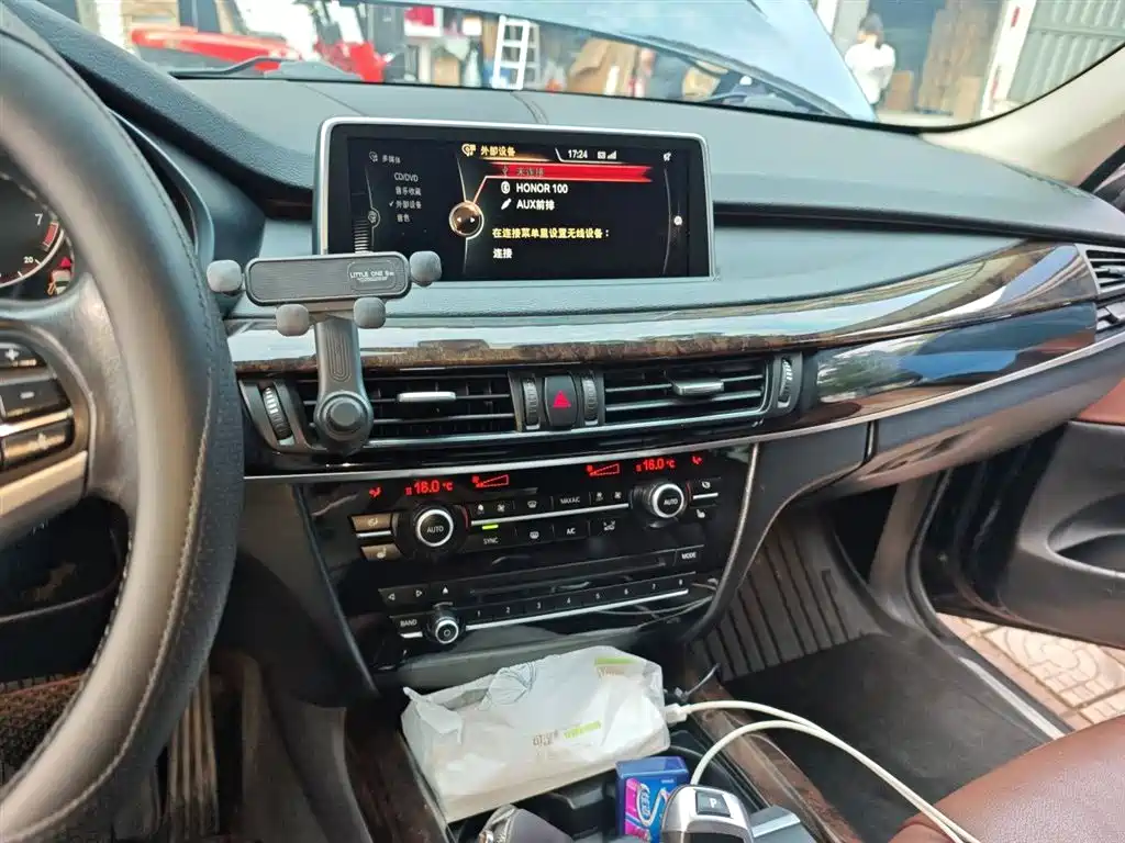 BMW X5 (Import) 2015 xDrive28i фото 14